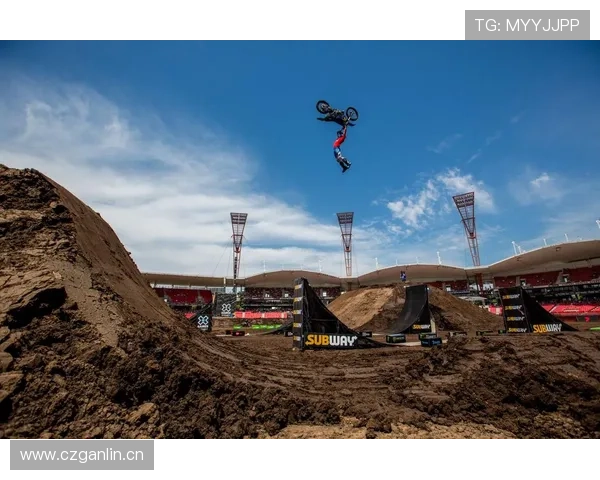 在半岛体育官方入口上轻松找到你喜欢的体育项目和相关赛事信息